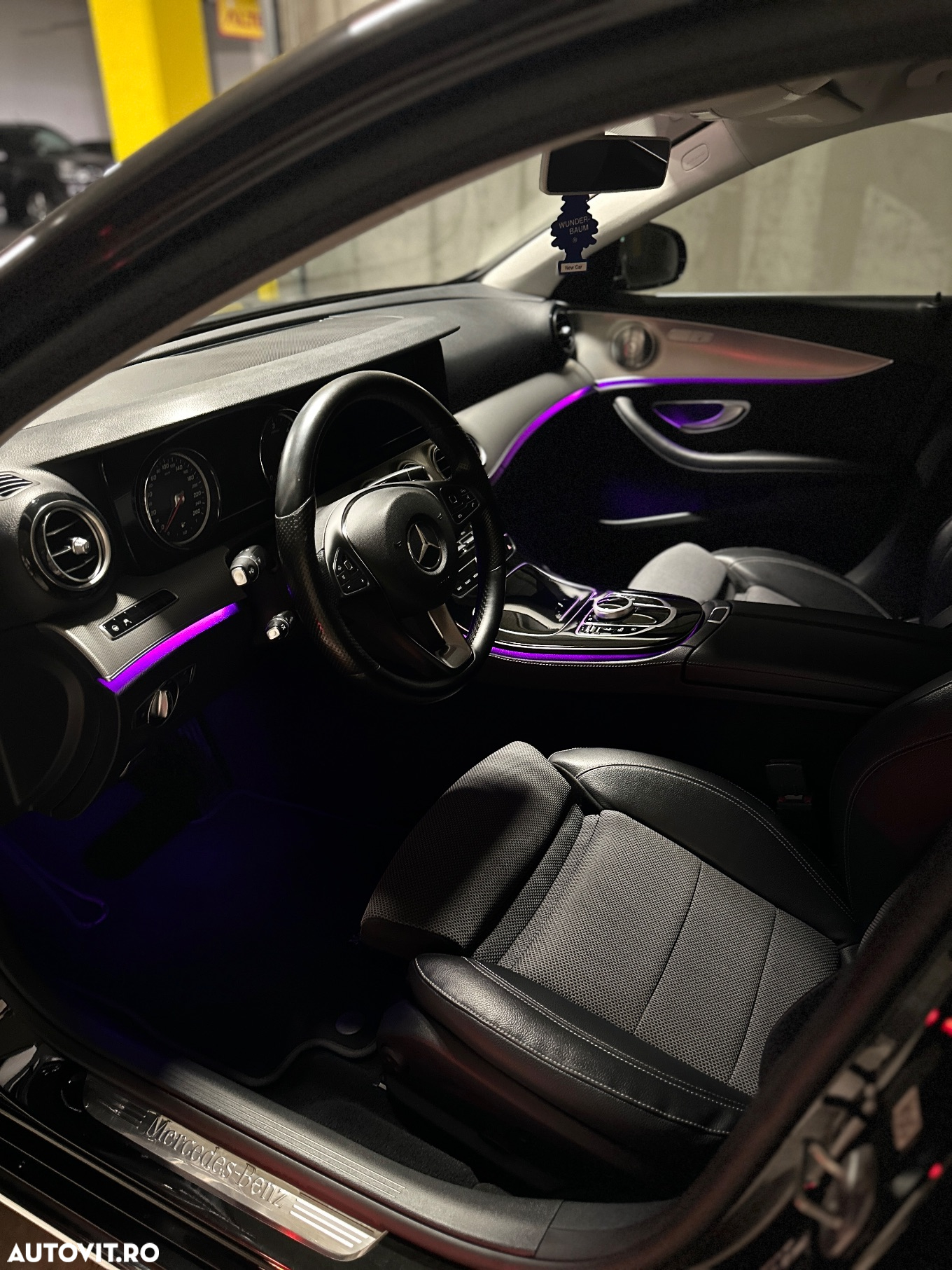 Mercedes-Benz E 220 d T 9G-TRONIC - 7