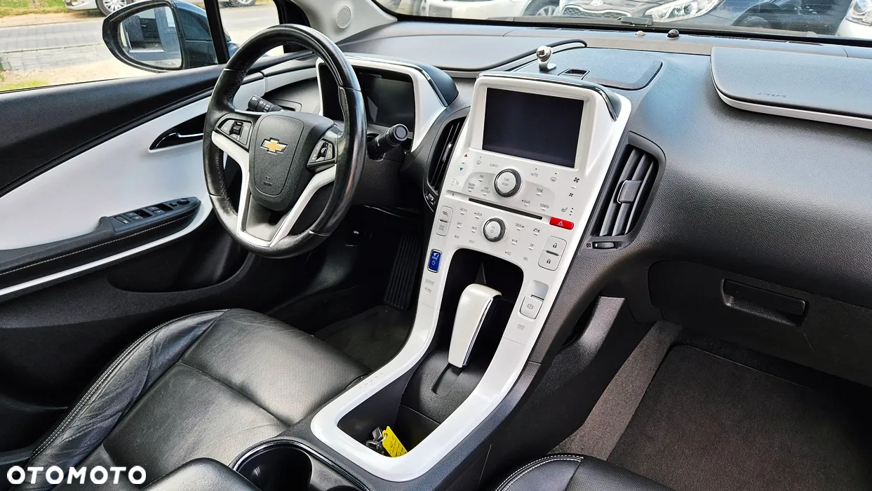 Chevrolet Volt Exclusive - 34