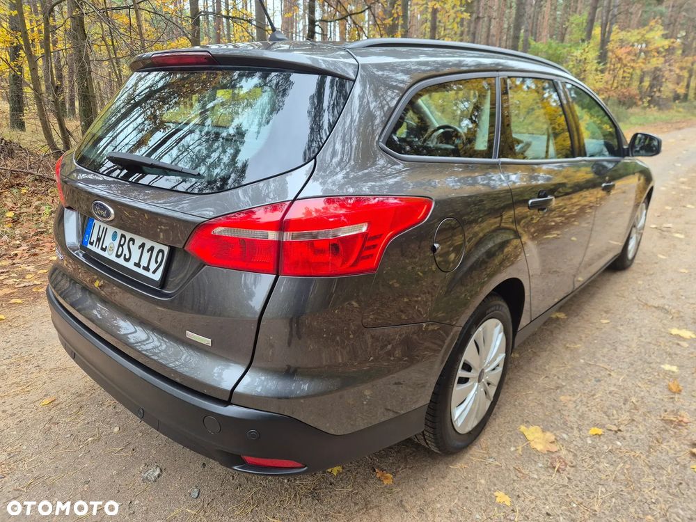 Ford Focus 1.0 EcoBoost Connected - 23