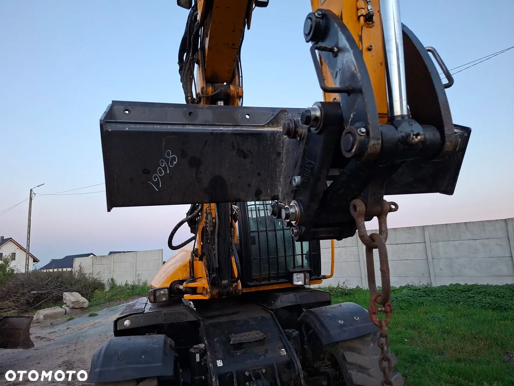 JCB 110W HYDRADIG - 14