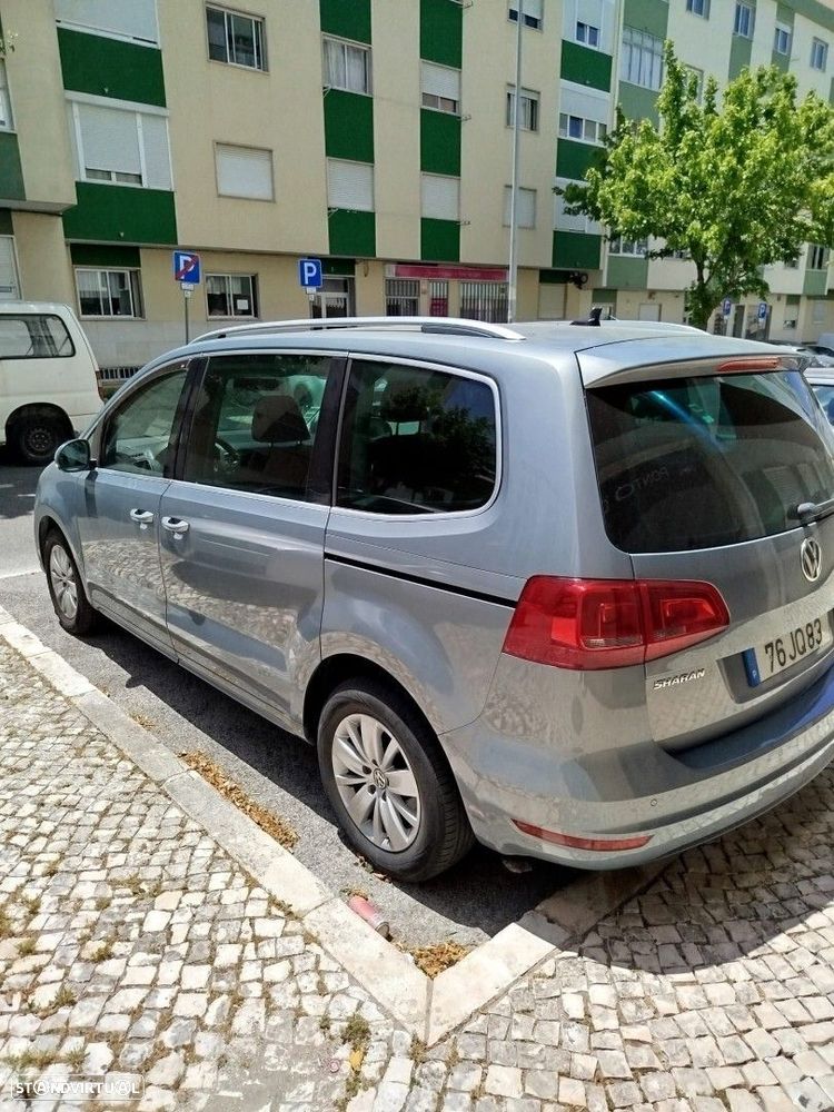 VW Sharan 2.0 TDI Confortline - 4