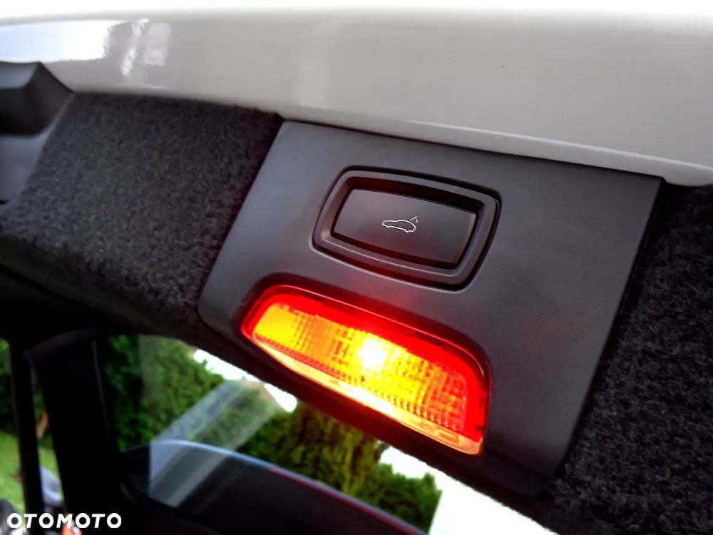 Porsche Cayenne - 38