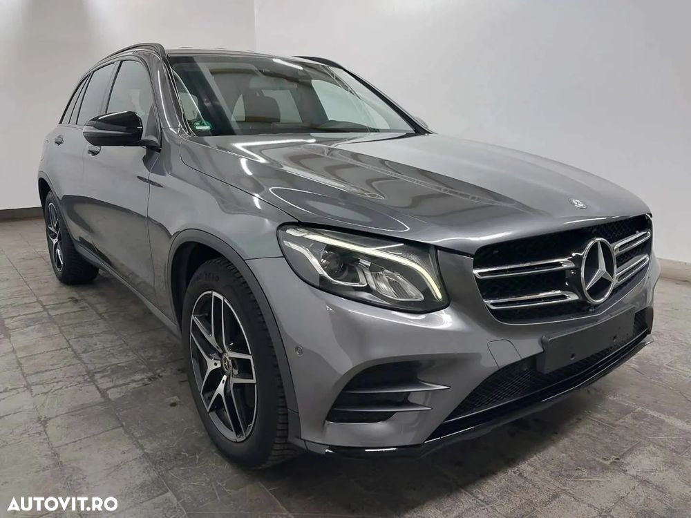 Mercedes-Benz GLC 250 d 4Matic 9G-TRONIC AMG Line - 1