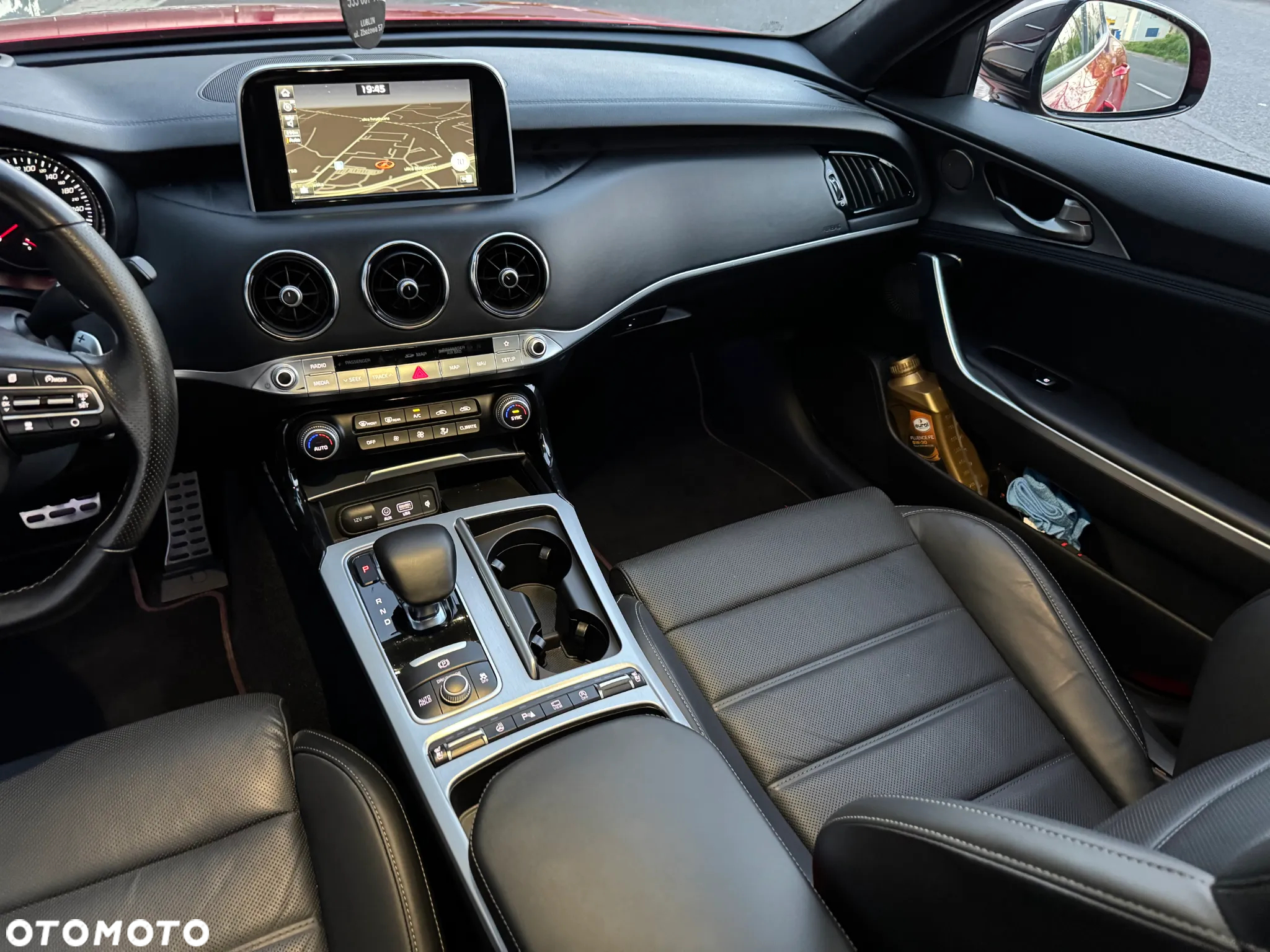 Kia Stinger 3.3 T-GDI V6 GT AWD - 29