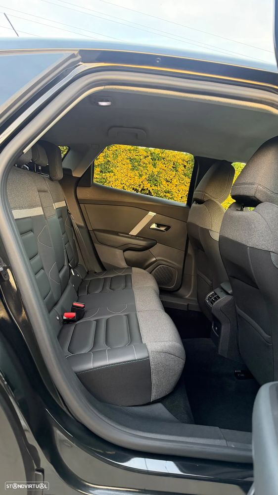 Citroën C4 PureTech 130 Stop&Start SHINE - 9