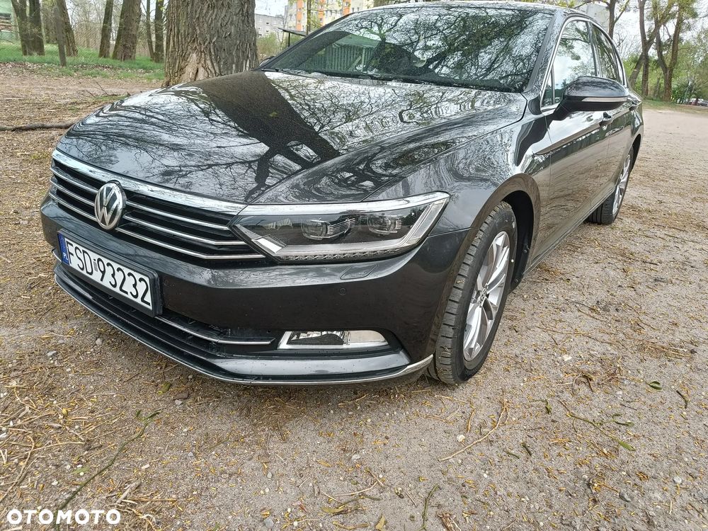 Volkswagen Passat 1.6 TDI BMT Comfortline - 1