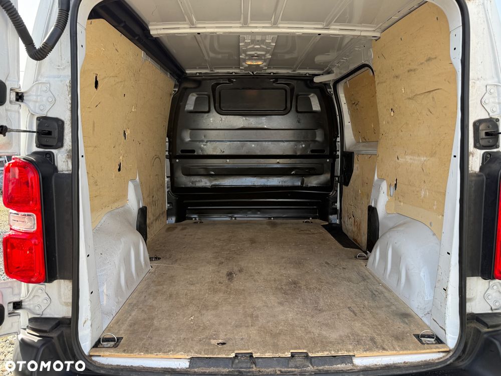 Fiat SCUDO L2 ŚREDNI/Manual/Klima/Navi/Kamera/Skórzana kierownica/bogata wersja/Niemcy - 9