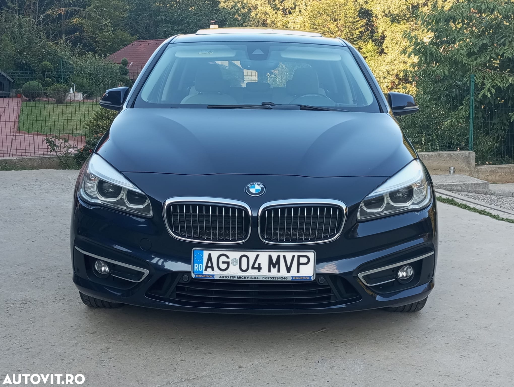 BMW Seria 2 218d Active Tourer Aut. Luxury Line - 2