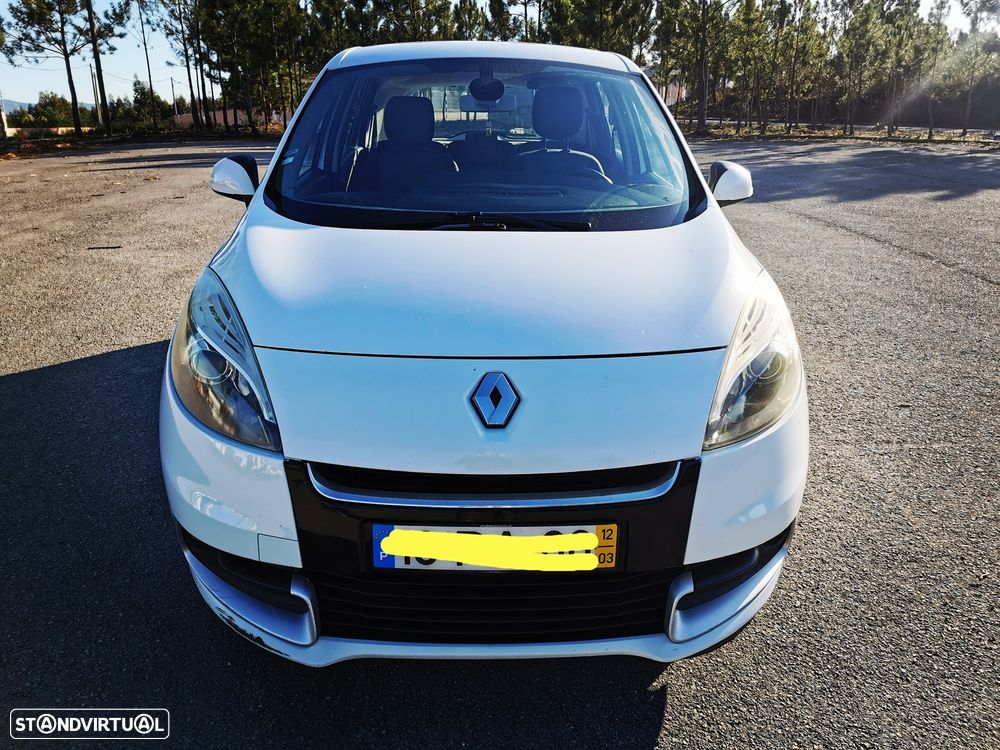 Renault Scénic 1.5 dCi Dynamique S - 2