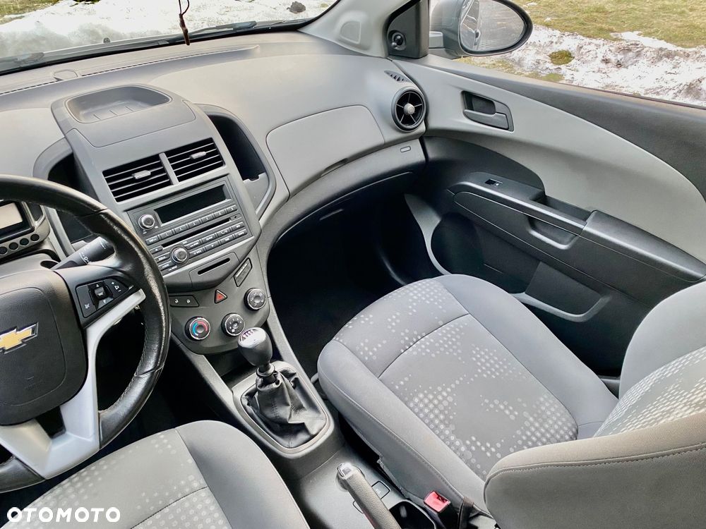 Chevrolet Aveo 1.3 LT - 13