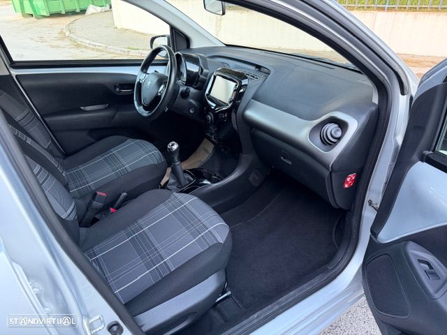 Peugeot 108 1.2 VTi Allure - 11