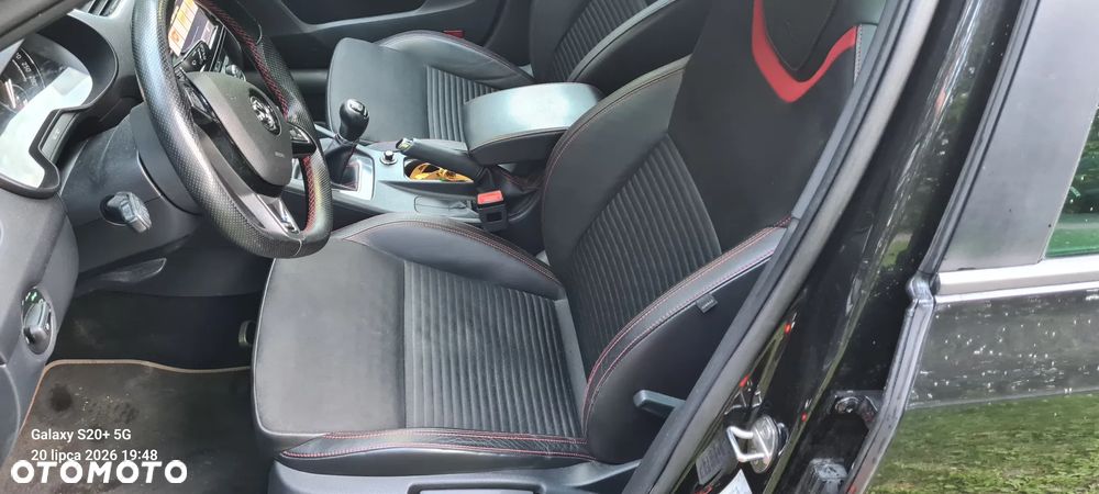 Skoda Octavia 2.0 TDI (Green tec) RS - 9