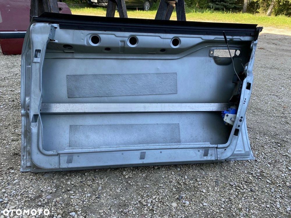 DRZWI PRZEDNIE PRAWE AUDI B3 B4 - 3