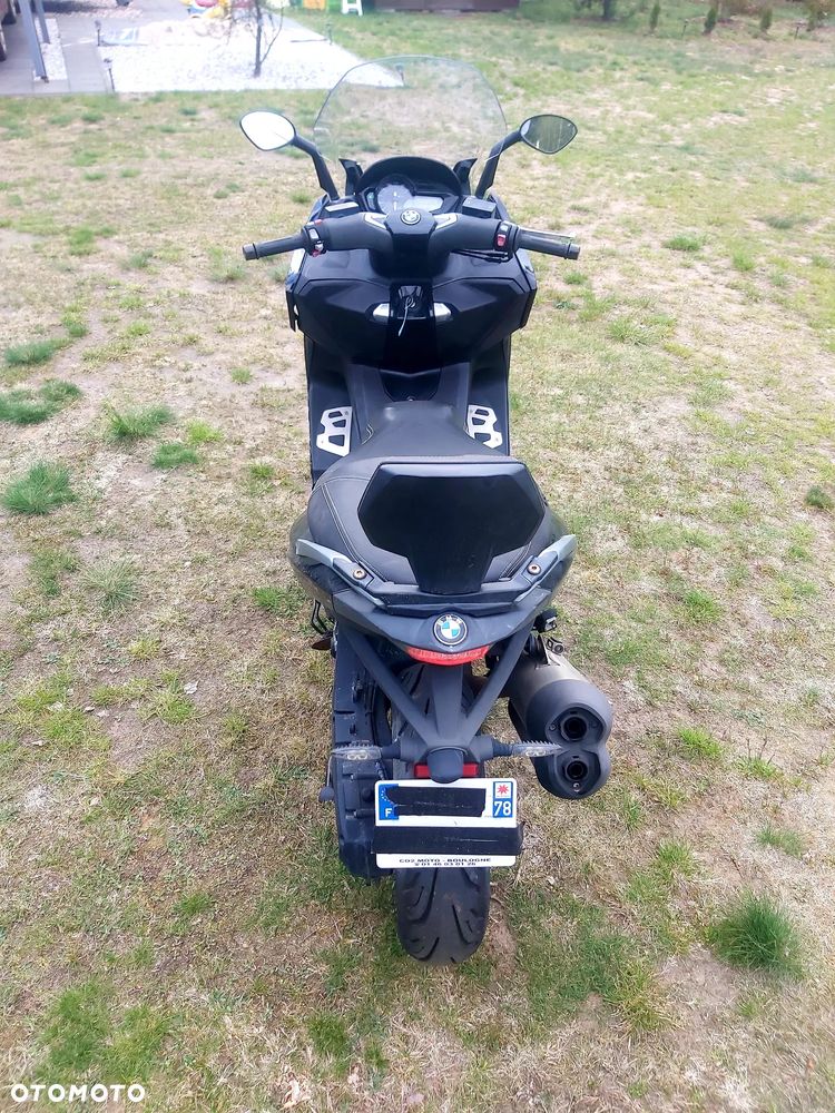 BMW F - 20