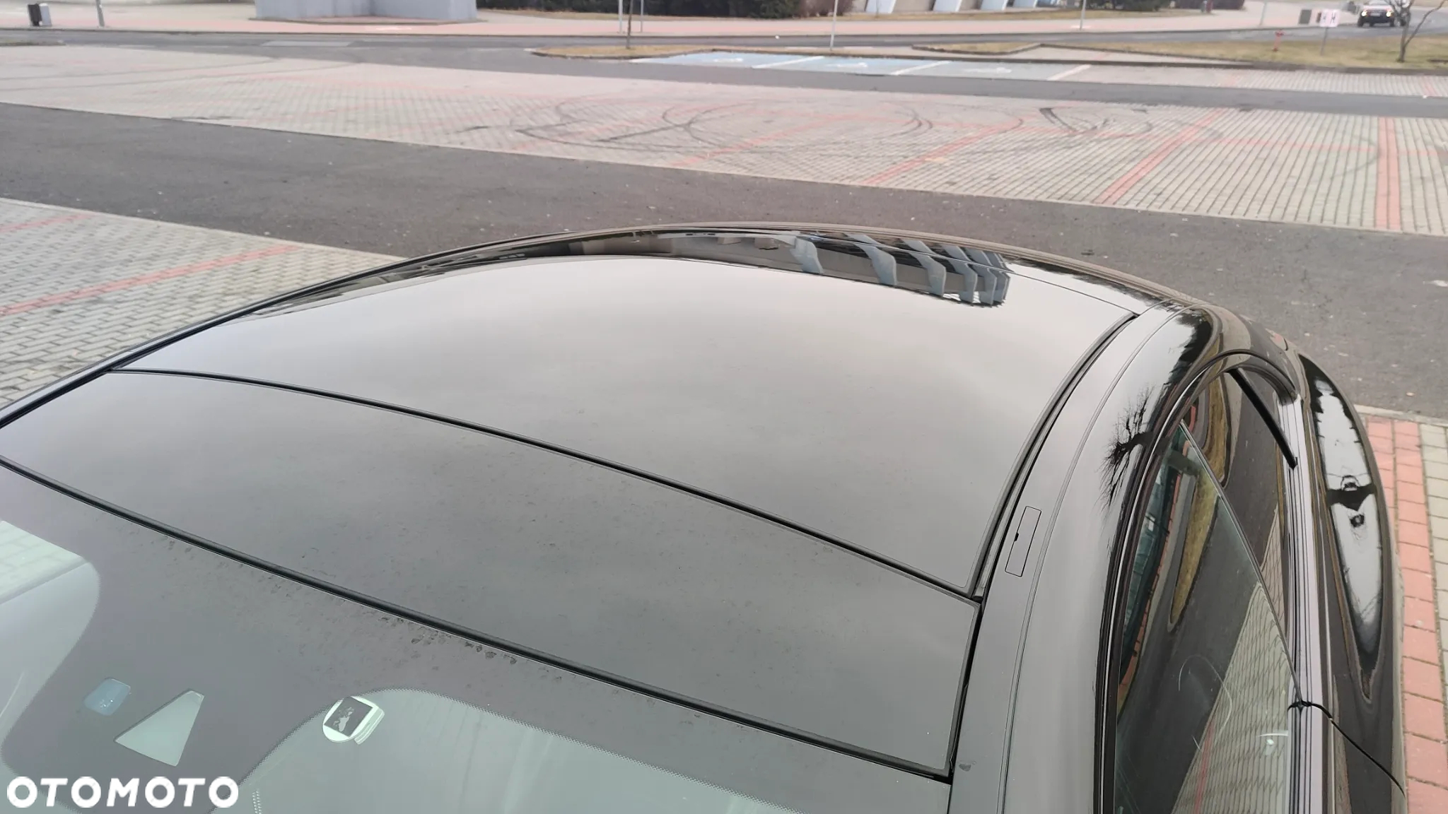 Mercedes-Benz Klasa E 220 d 4Matic Coupe 9G-TRONIC AMG Line - 12