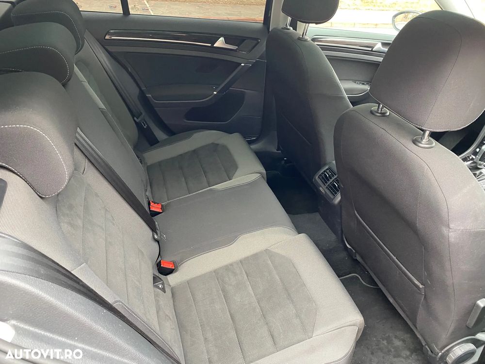 Volkswagen Golf 1.6 TDI DSG Highline - 14