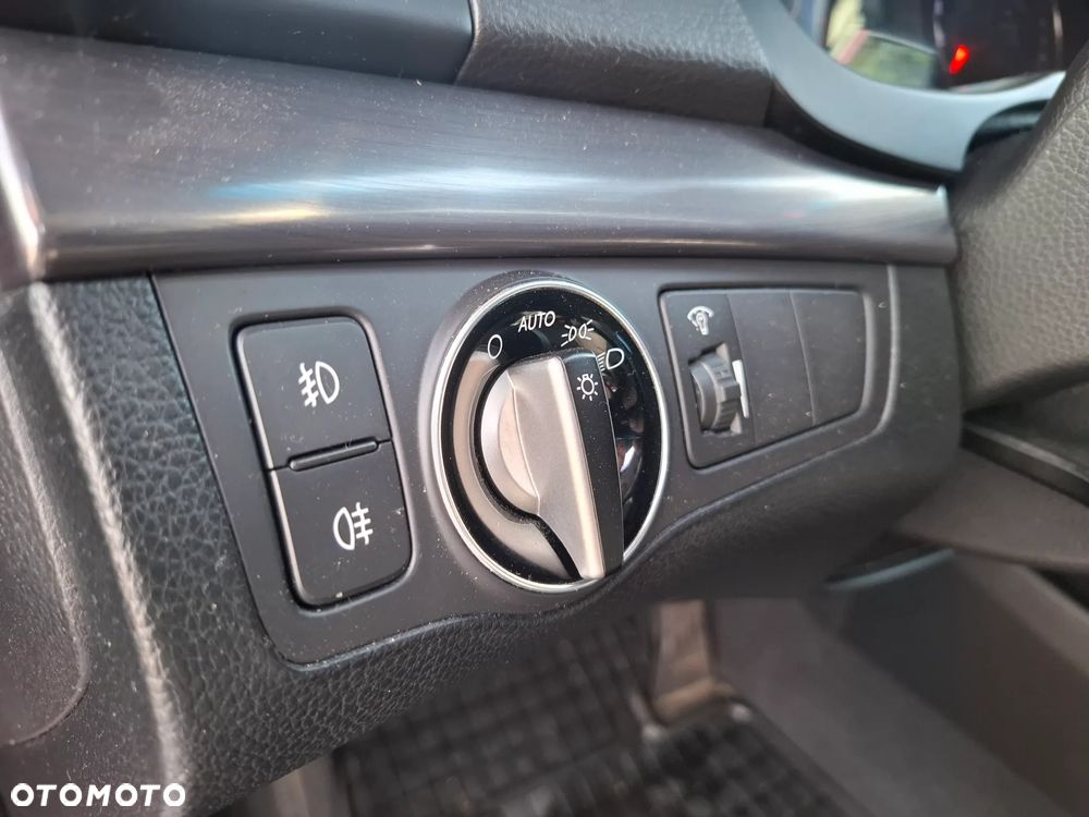 Hyundai i40 1.7 CRDi Comfort - 18