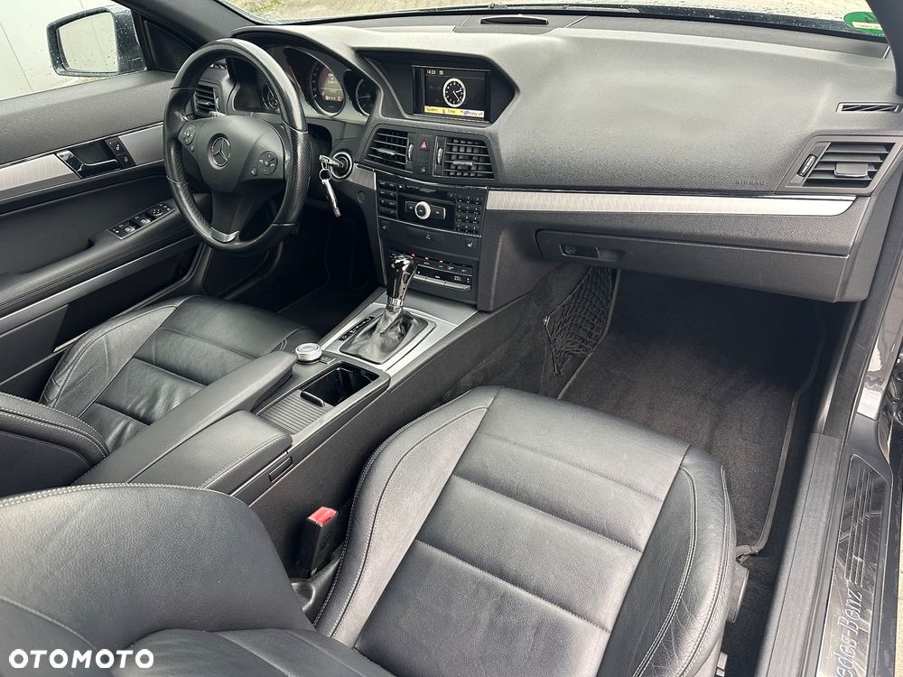 Mercedes-Benz Klasa E 250 CDI DPF BlueEFFICIENCY Automatik Avantgarde - 12