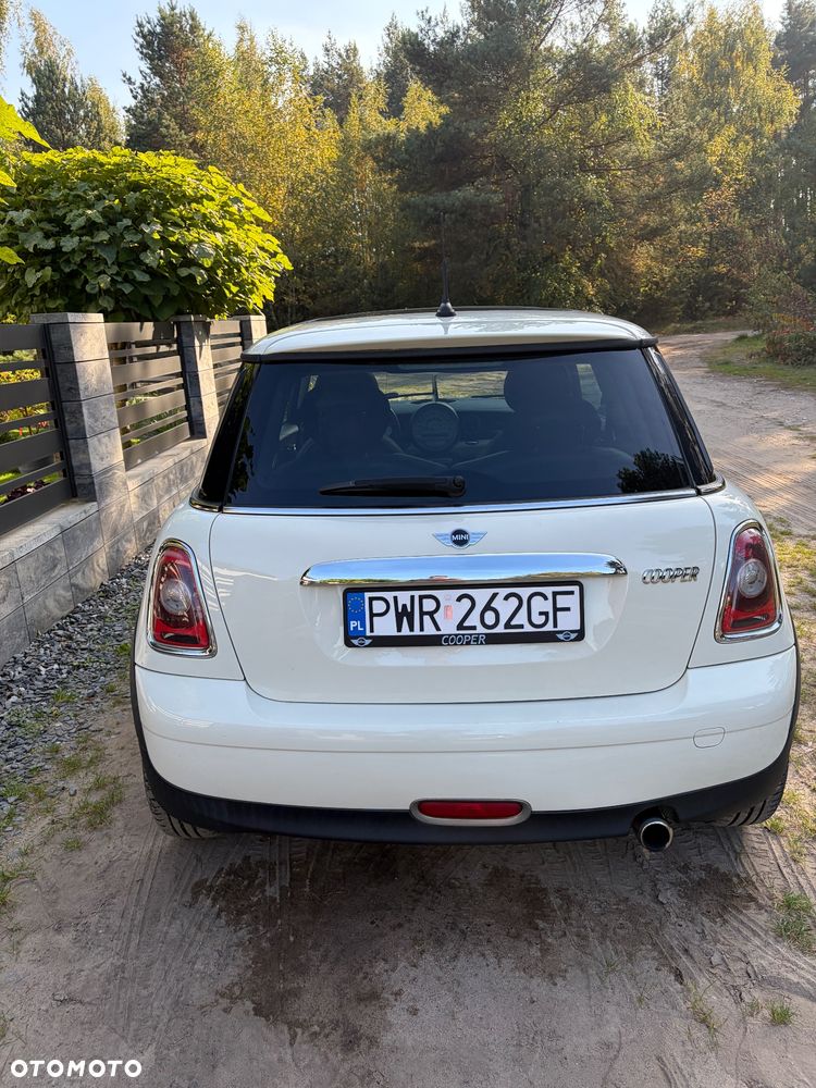 MINI Cooper Standard - 8