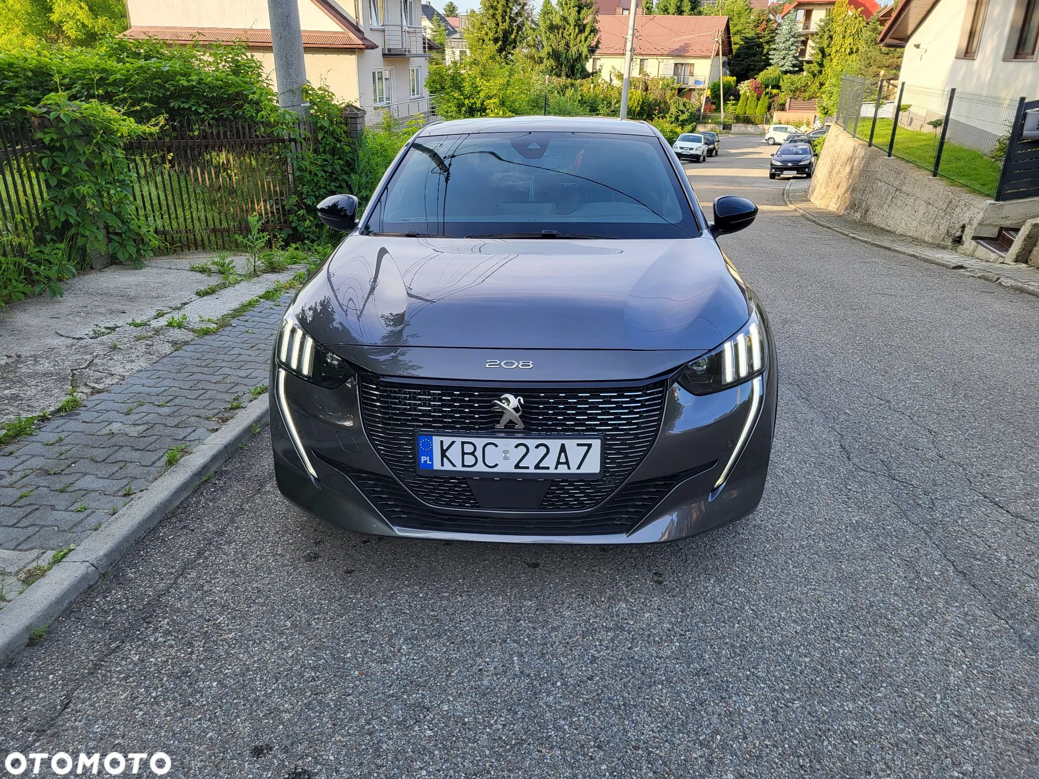 Peugeot 208 PureTech 100 EAT8 GT Pack - 1