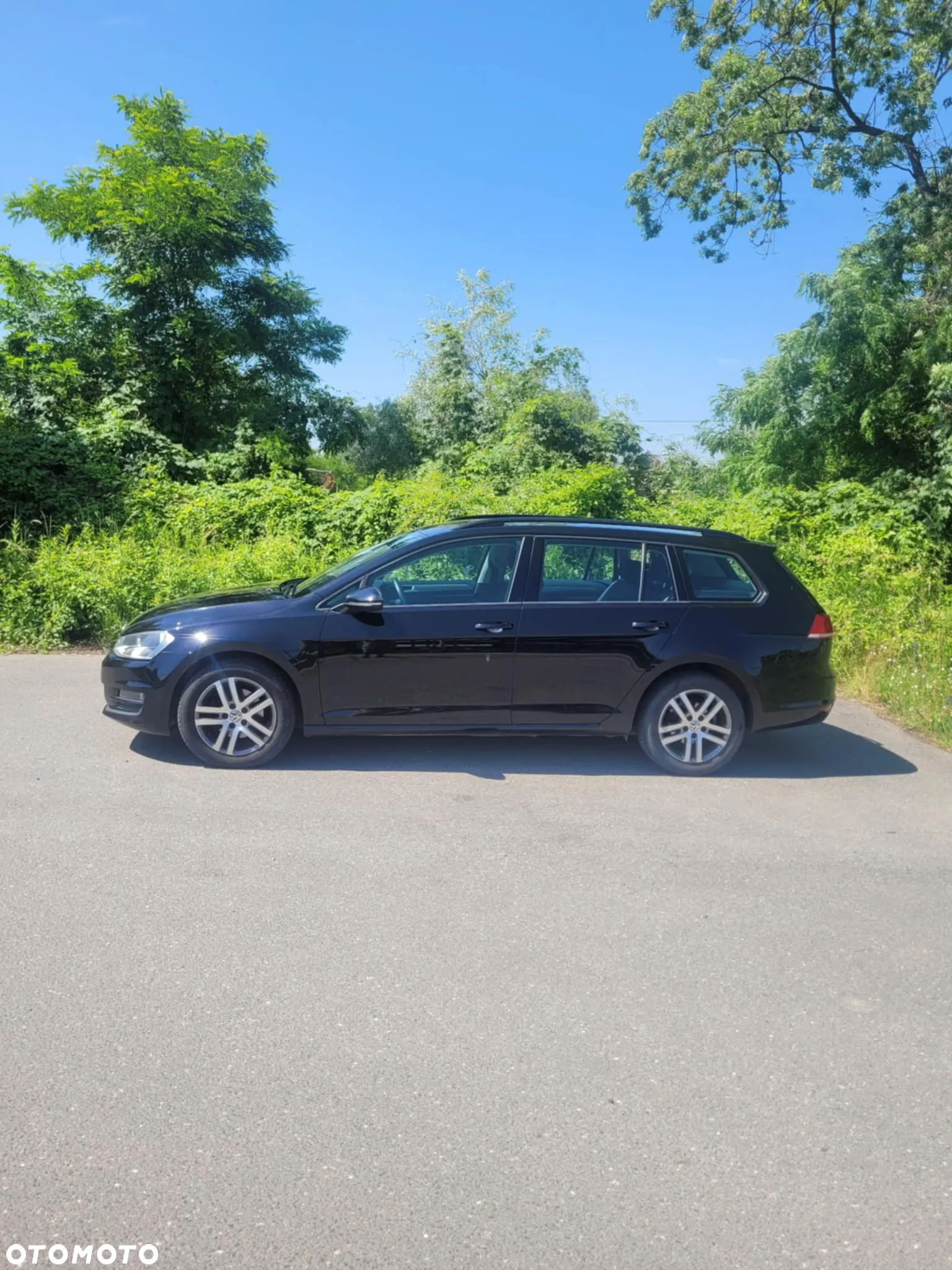 Volkswagen Golf VII 1.6 TDI BMT Comfortline - 3