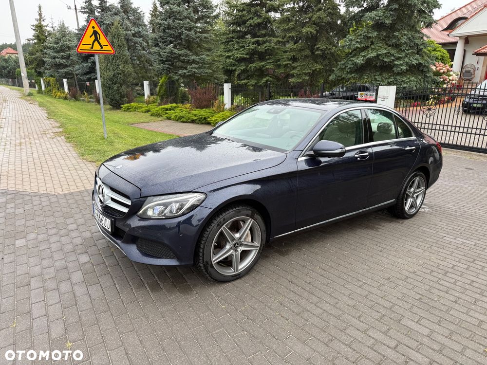 Mercedes-Benz Klasa C 300 7G-TRONIC - 2