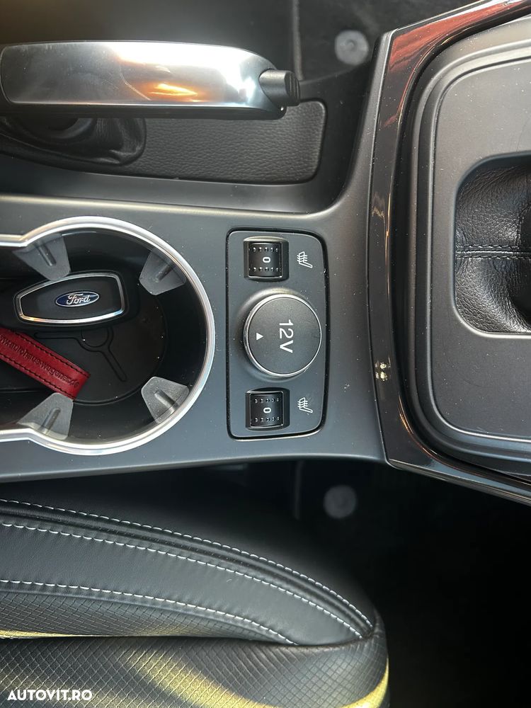 Ford Kuga 1.5 EcoBoost 4x4 Aut. Titanium - 14