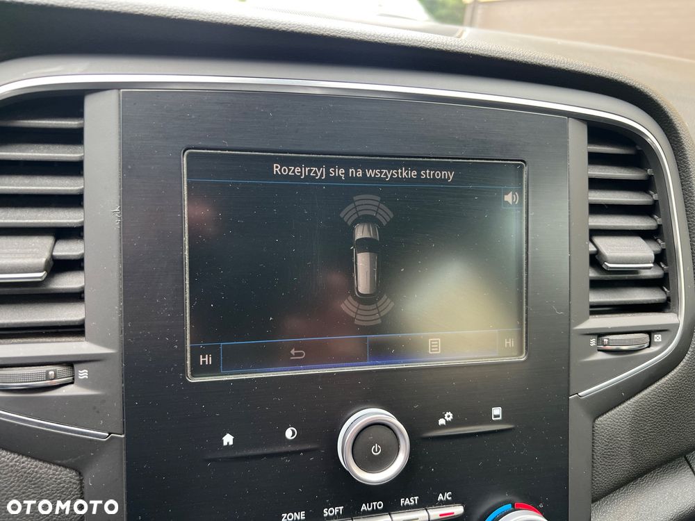 Renault Megane ENERGY TCe 100 LIMITED - 18