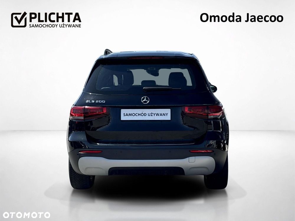 Mercedes-Benz GLB 200 7G-DCT - 5