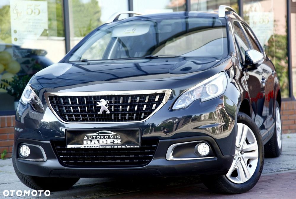 Peugeot 2008 1.2 Pure Tech Style S&S - 4
