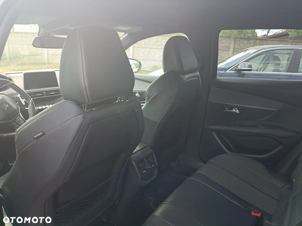 Peugeot 3008 - 11