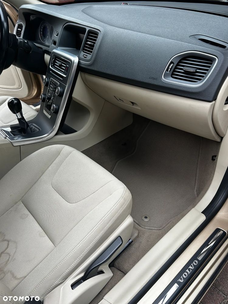 Volvo S60 D3 - 8