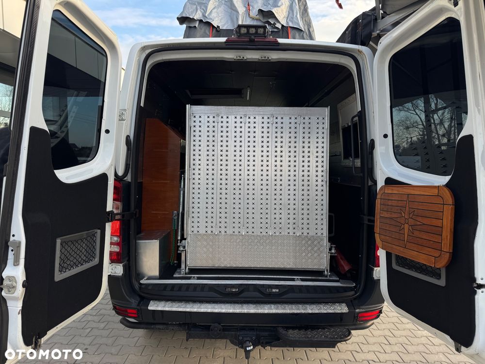 Mercedes-Benz SPRINTER - 23
