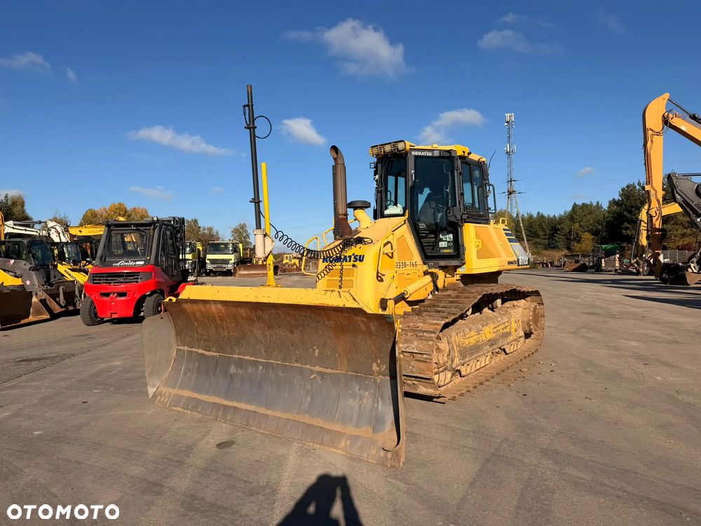 Komatsu D61EX - 5