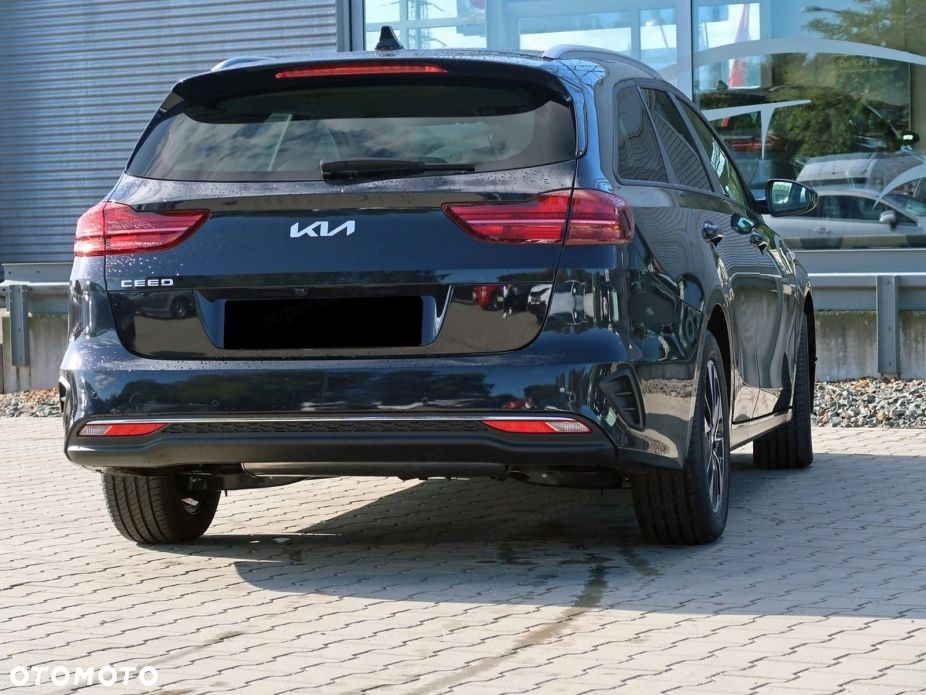 Kia Ceed 1.5 T-GDI M DCT - 5
