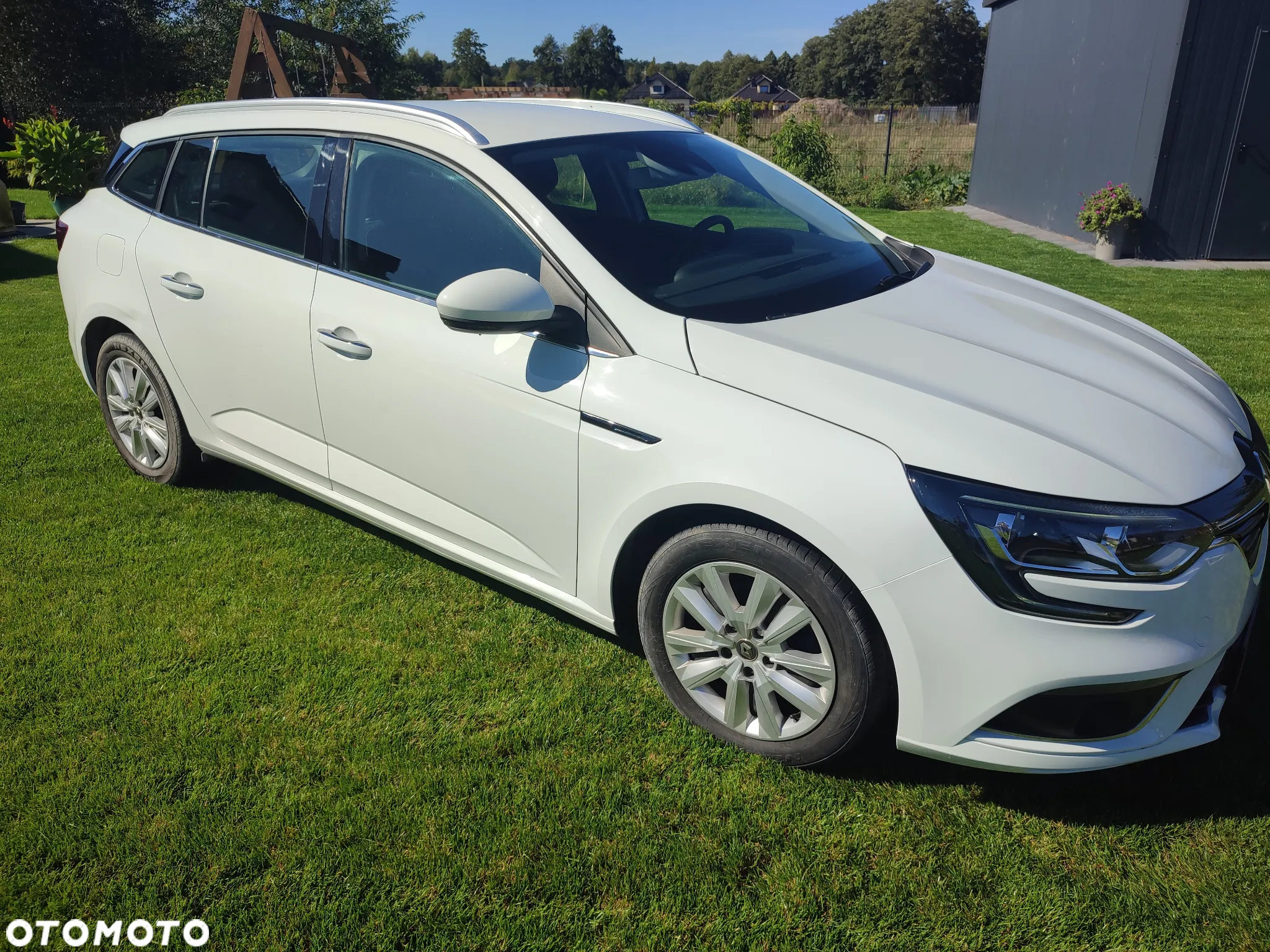 Renault Megane 1.3 TCe FAP Intens - 10