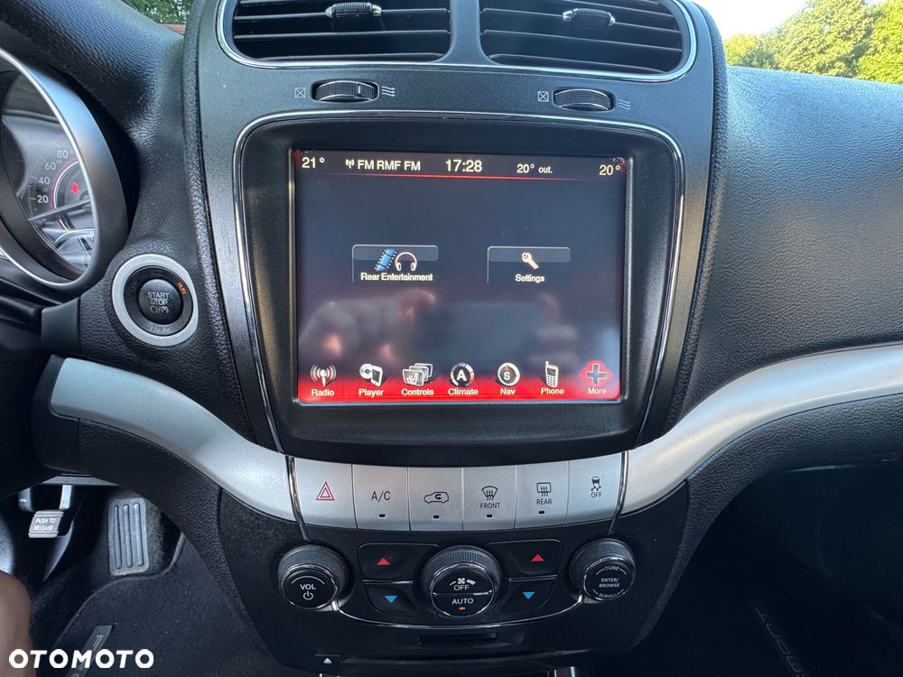 Fiat Freemont 2.0 Multijet Lounge AWD - 29