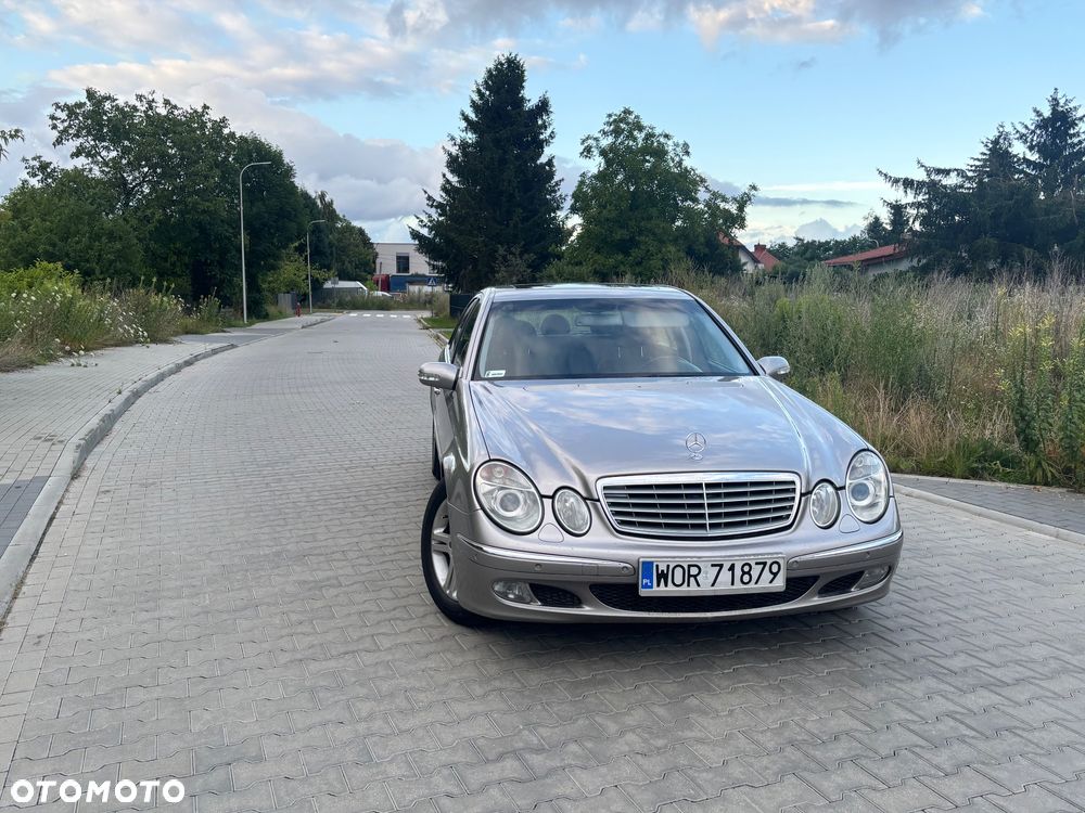 Mercedes-Benz Klasa E 320 CDI T Elegance - 19