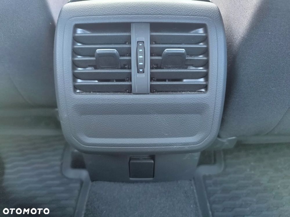 Volkswagen Passat 1.5 TSI EVO Business DSG - 19