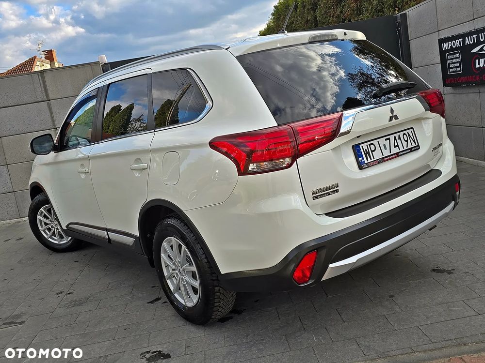 Mitsubishi Outlander 2.0 2WD Invite - 8