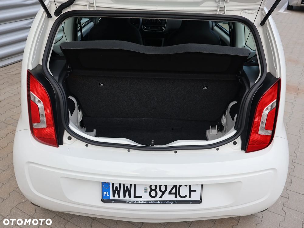 Volkswagen up! Standard - 28