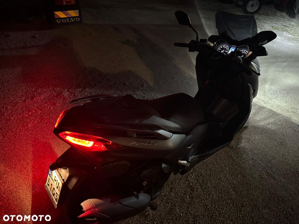 Yamaha X-max - 26