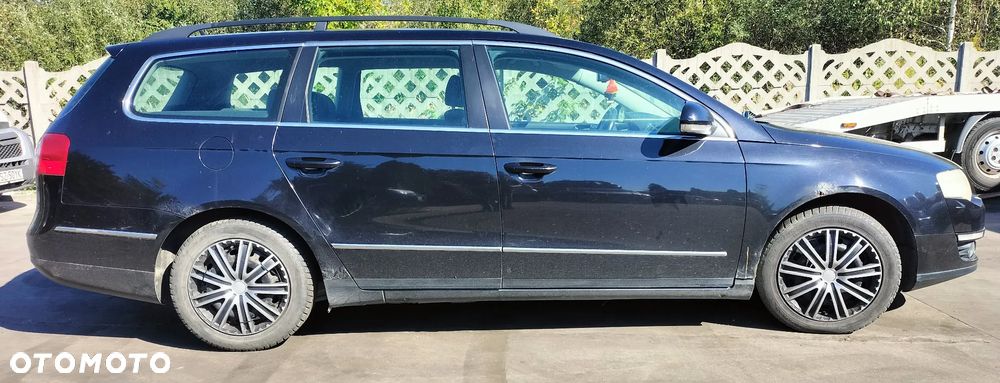 VW PASSAT B6 KOMBI ZDERZAK PRZEDNI PRZÓD GRILL LC9X - 2