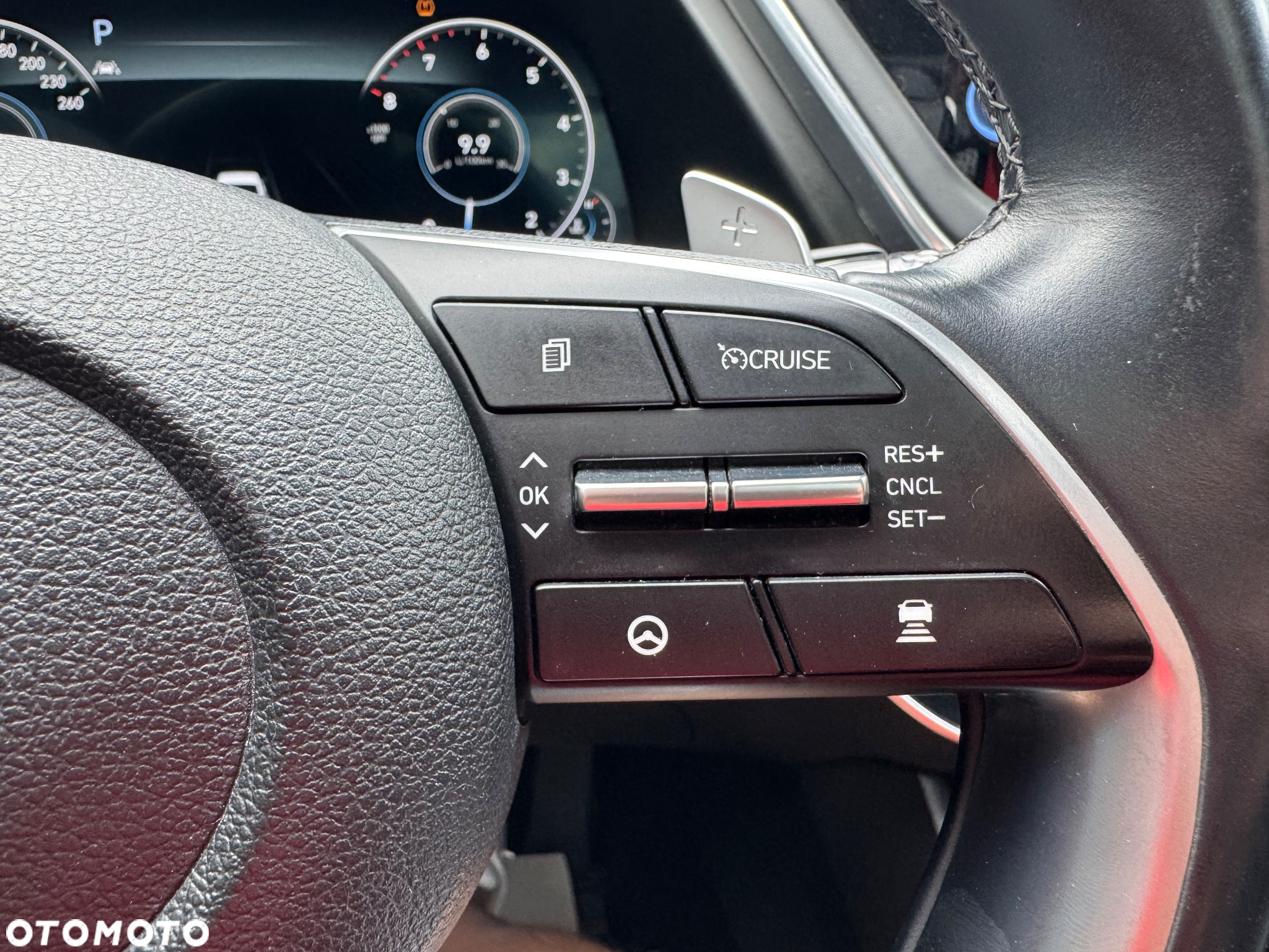 Hyundai Sonata - 2