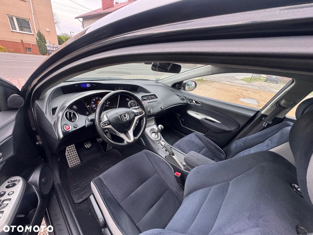 Honda Civic 1.8 Comfort - 8
