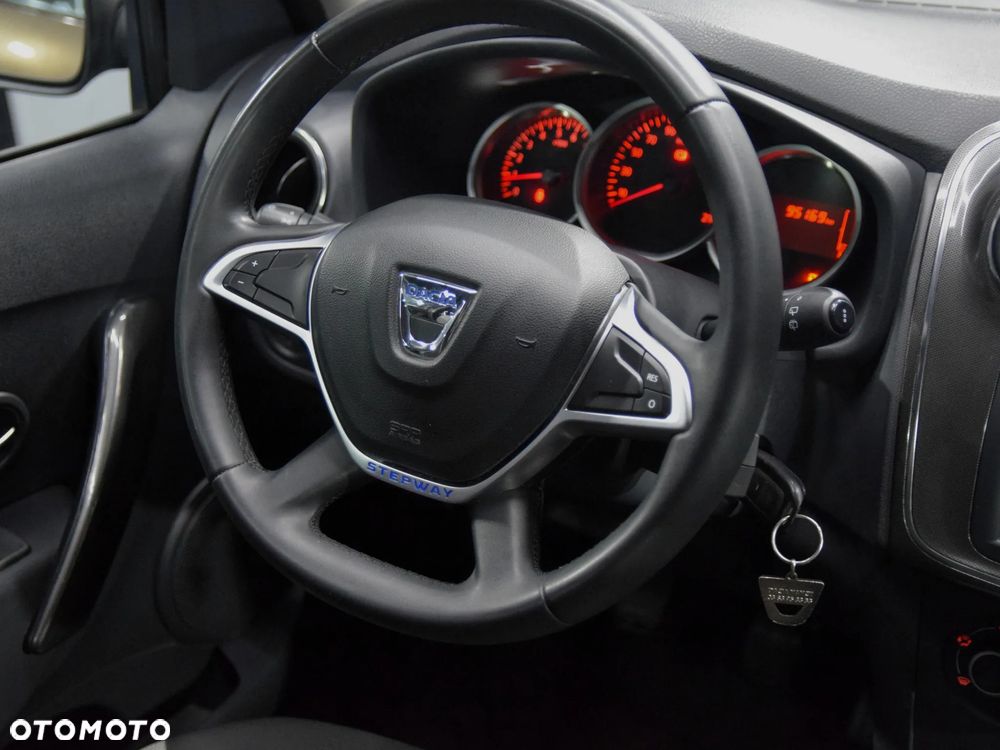 Dacia Sandero Stepway - 8