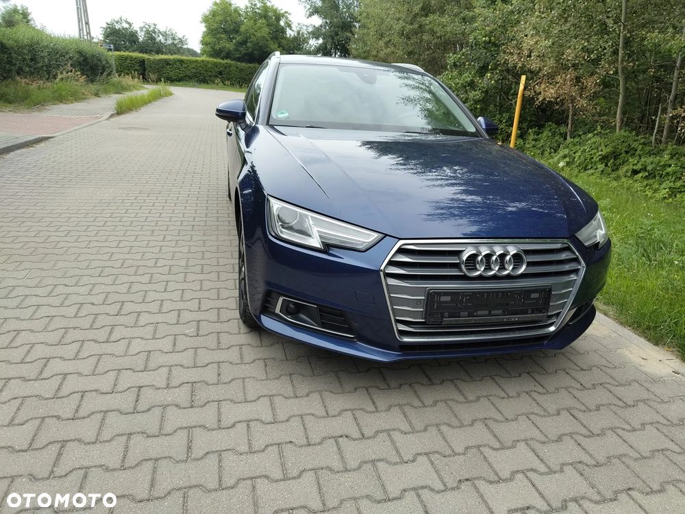 Audi A4 Avant 2.0 TDI S tronic design - 19