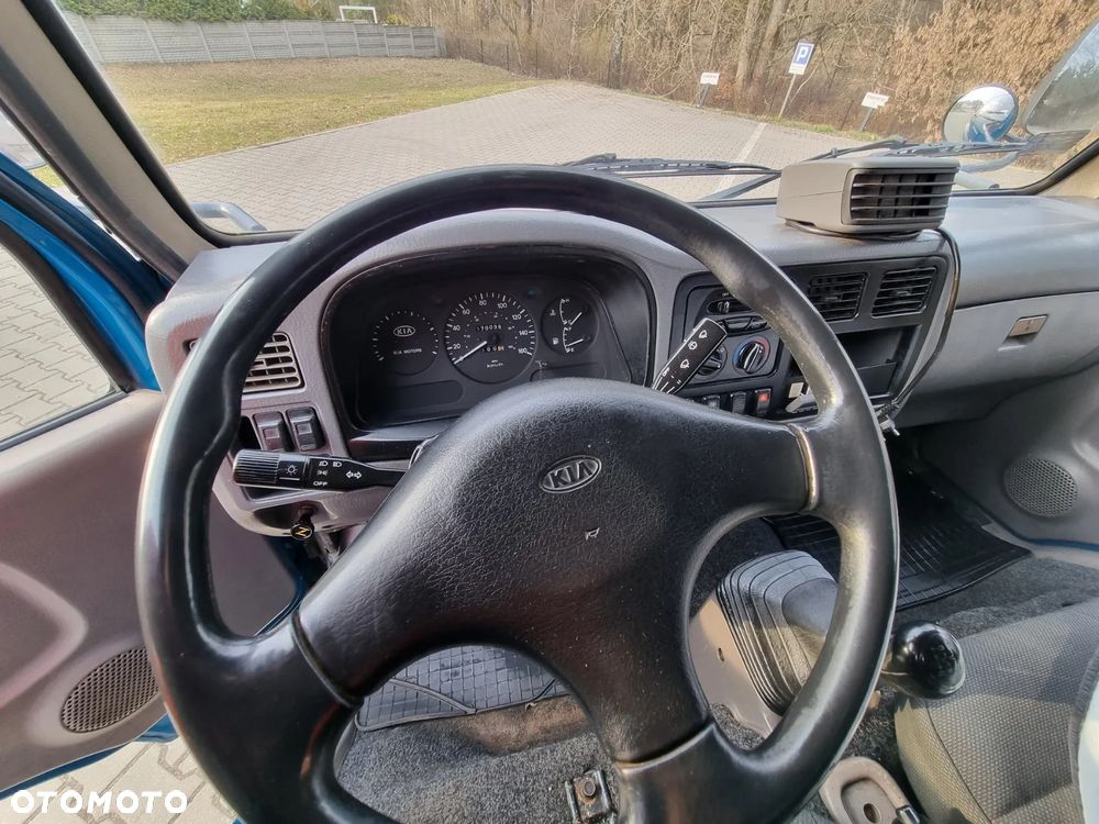 Kia K2700 - 18