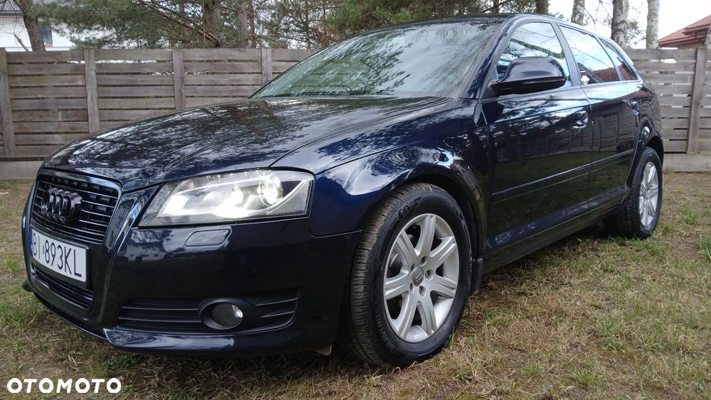 Audi A3 Sportback 1.6 TDI DPF Ambition - 13