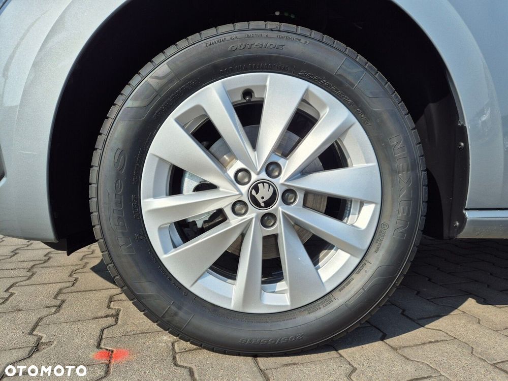 Skoda Scala 1.5 TSI Edition 130 - 9